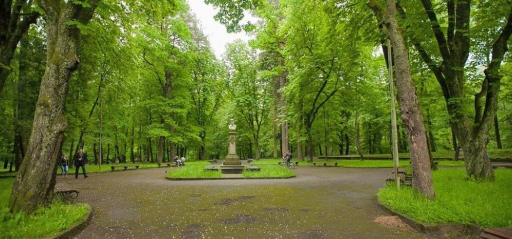 Отель Центр Трускавца Trouskavets Extérieur photo